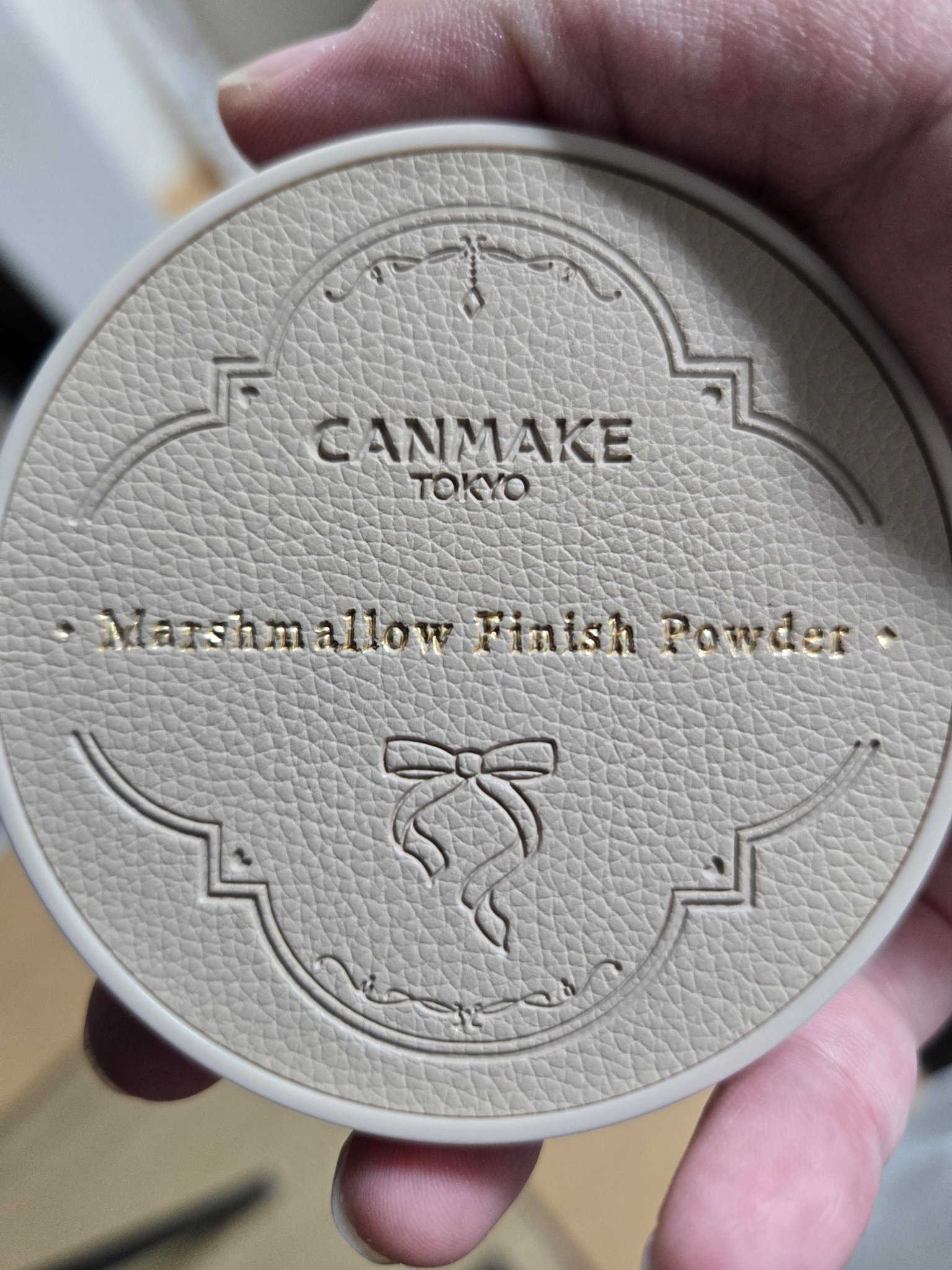 マシュマロフィニッシュパウダー　～Abloom～/キャンメイク/プレストパウダーを使ったクチコミ（1枚目）
