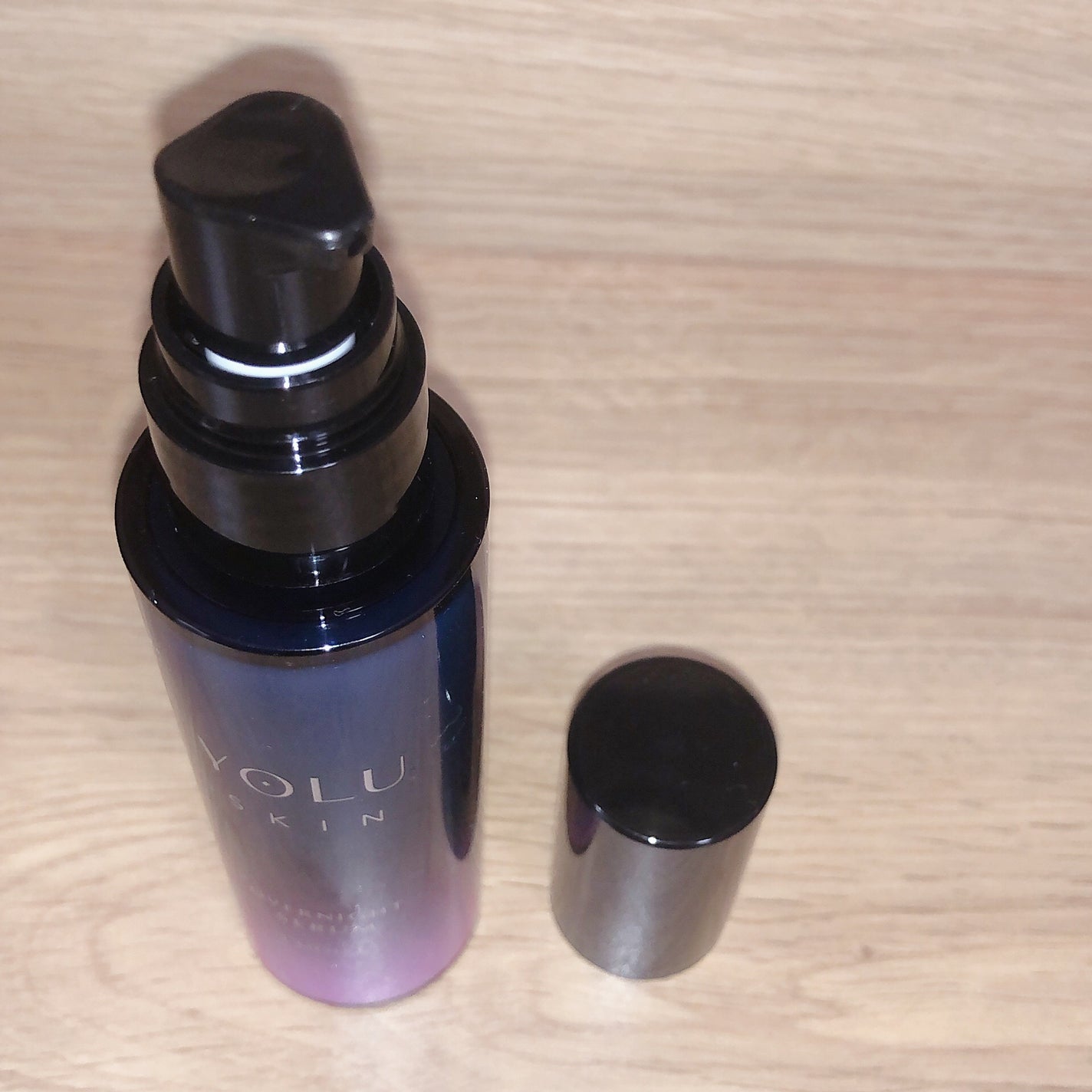 ヨル スキン オーバーナイトセラム モイスト/YOLU/美容液を使ったクチコミ(2枚目)