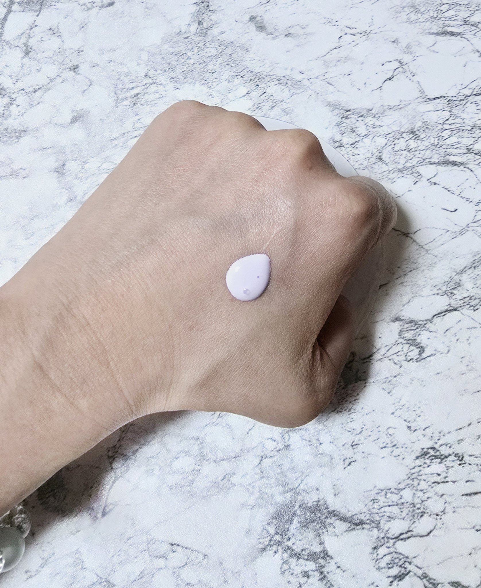 スキンプロテクトベース 皮脂くずれ防止 UV50 EX/プリマヴィスタ/化粧下地を使ったクチコミ（2枚目）