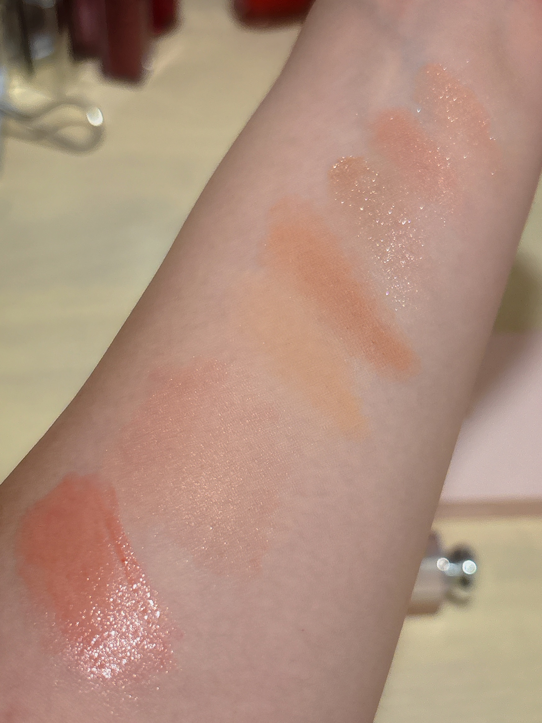 ブラッシュ カラー インフュージョン/ローラ メルシエ/パウダーチークを使ったクチコミ（3枚目）