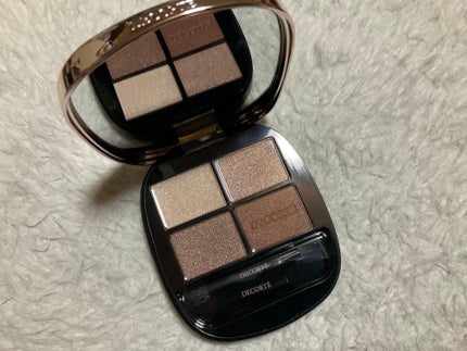 コスメデコルテ スキンシャドウ デザイニング パレット/DECORTÉ/アイシャドウパレットを使ったクチコミ(1枚目)