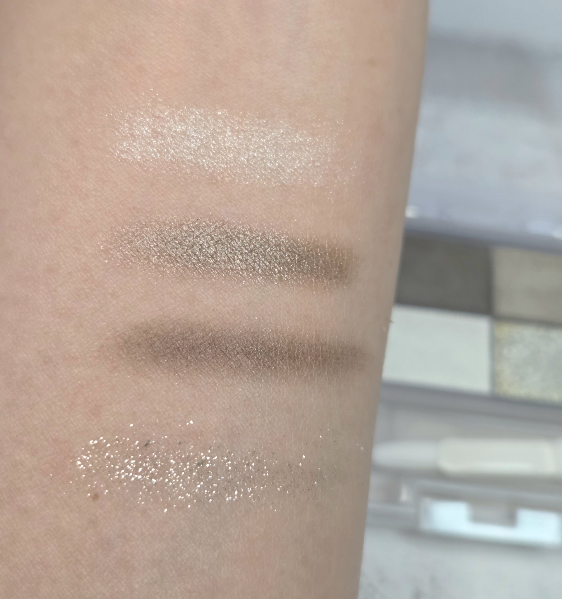 フェイスカラーパレット/チャコット・コスメティクス/アイシャドウパレットを使ったクチコミ（3枚目）