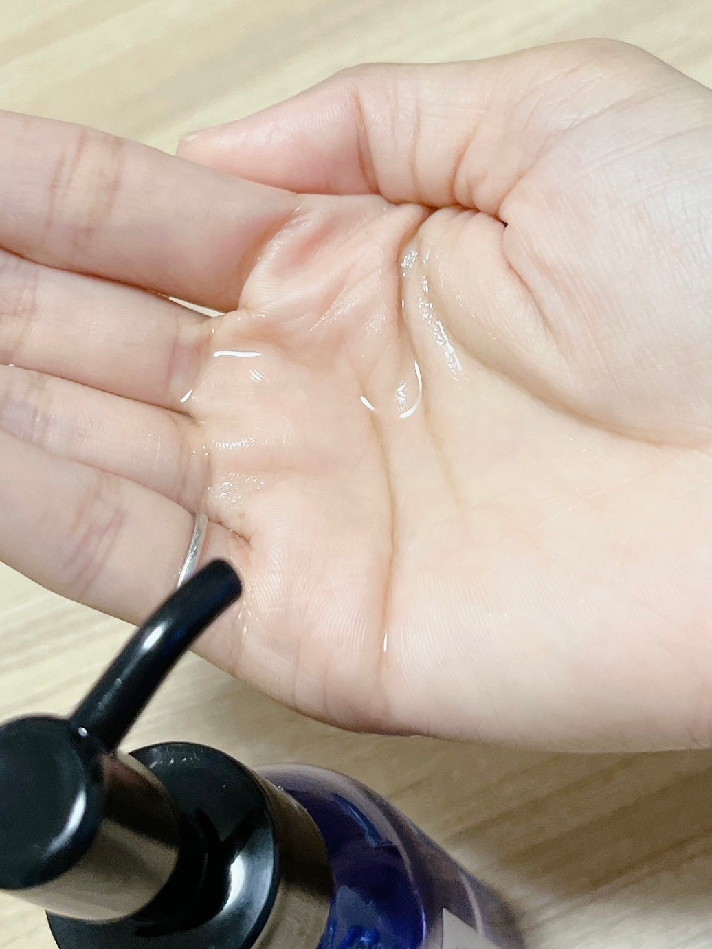 ヨル リラックスナイトリペアヘアオイル/YOLU/ヘアオイルを使ったクチコミ(2枚目)