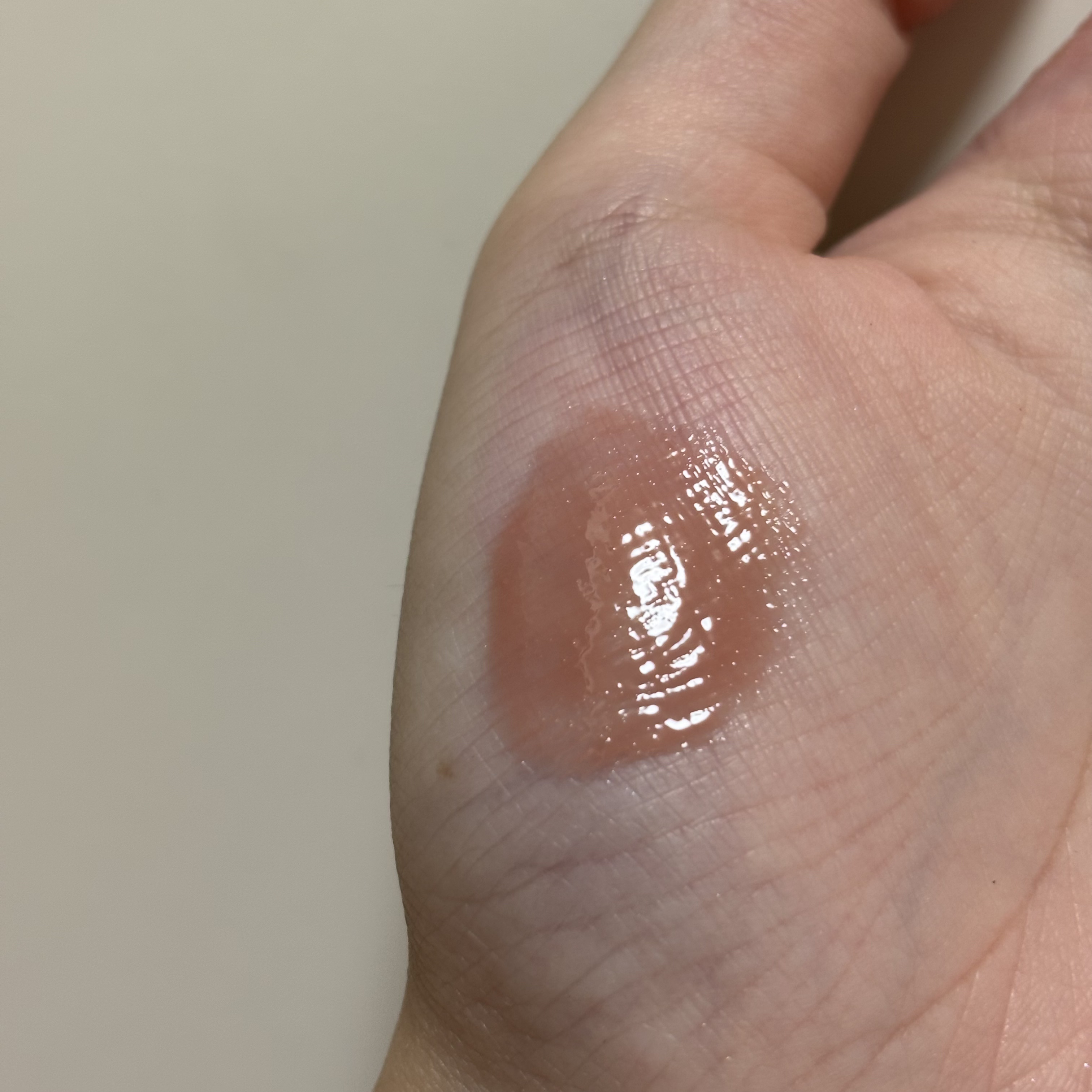 センシュアルヌードグロス/HERA/リップグロスを使ったクチコミ（2枚目）