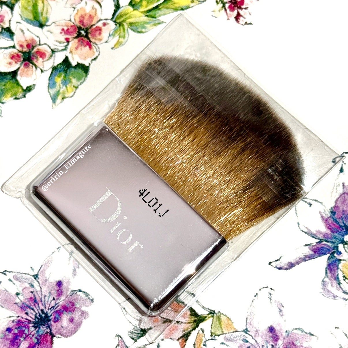 ディオールスキン フォーエヴァー ヌード ラディアント フィルター/Dior/フェイスパウダーを使ったクチコミ(2枚目)