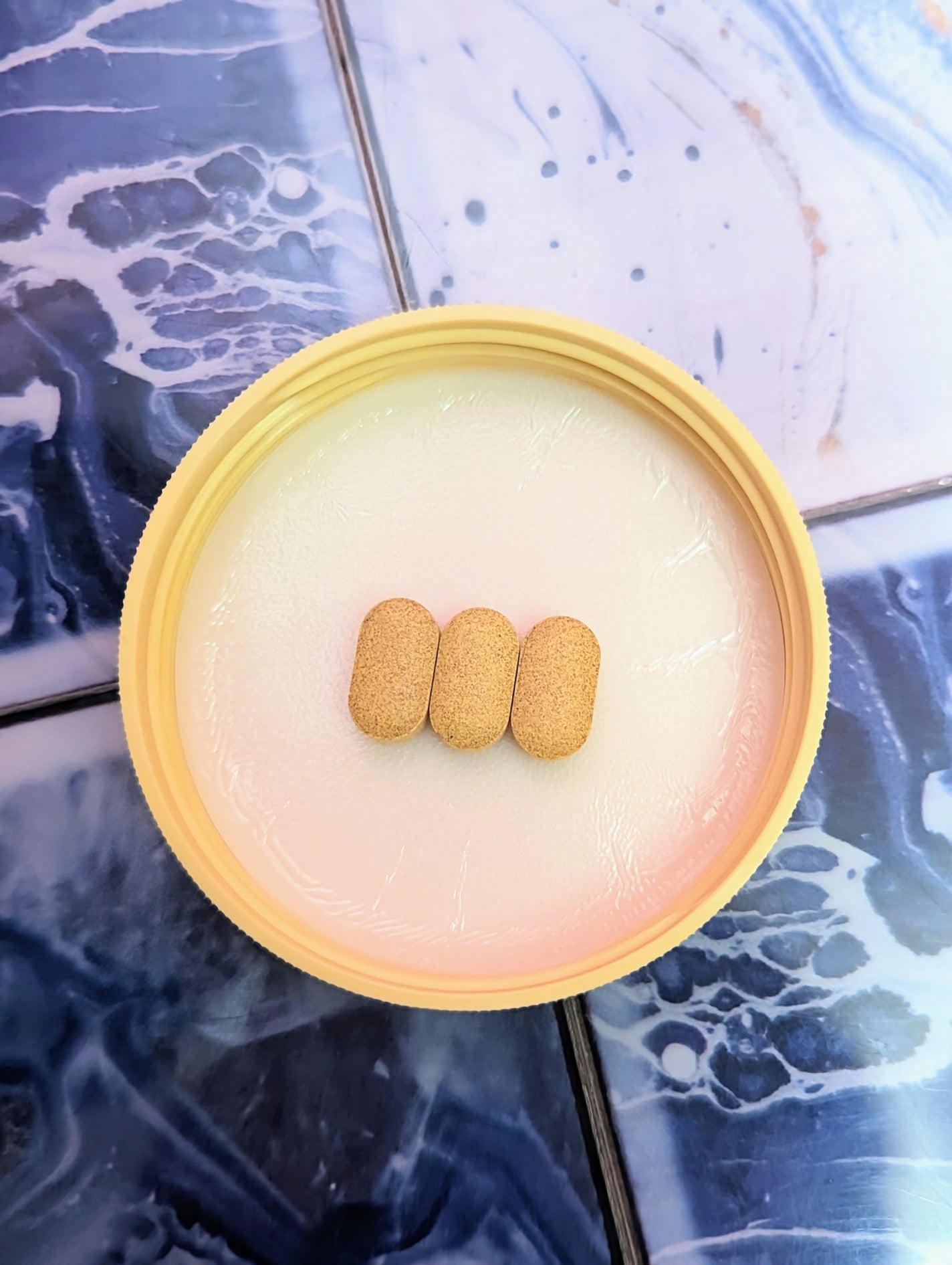 サファーデイ スノー/canteen9/美容サプリメントを使ったクチコミ(3枚目)