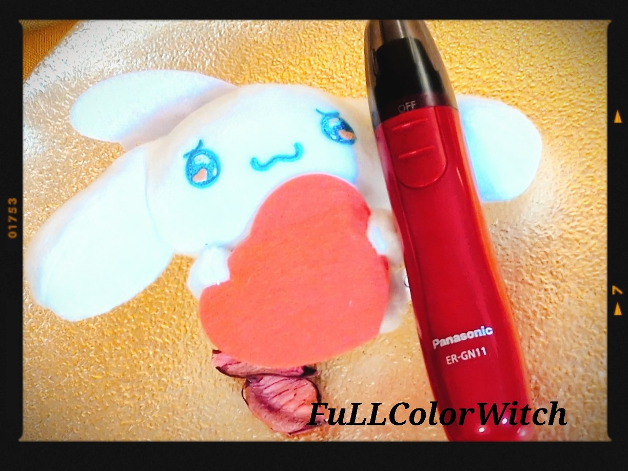 💄🔴 Panasonic エチケットカッター ER-GN11-R 🔴💄
ポーチにすっぽり入る、女子の身だしなみレスキュー隊( ˶˙ᵕ˙˶ )✨

いわゆる鼻毛カッター、デザインかわいいのないよね💦

💡 朝のメイク前やお出かけ前