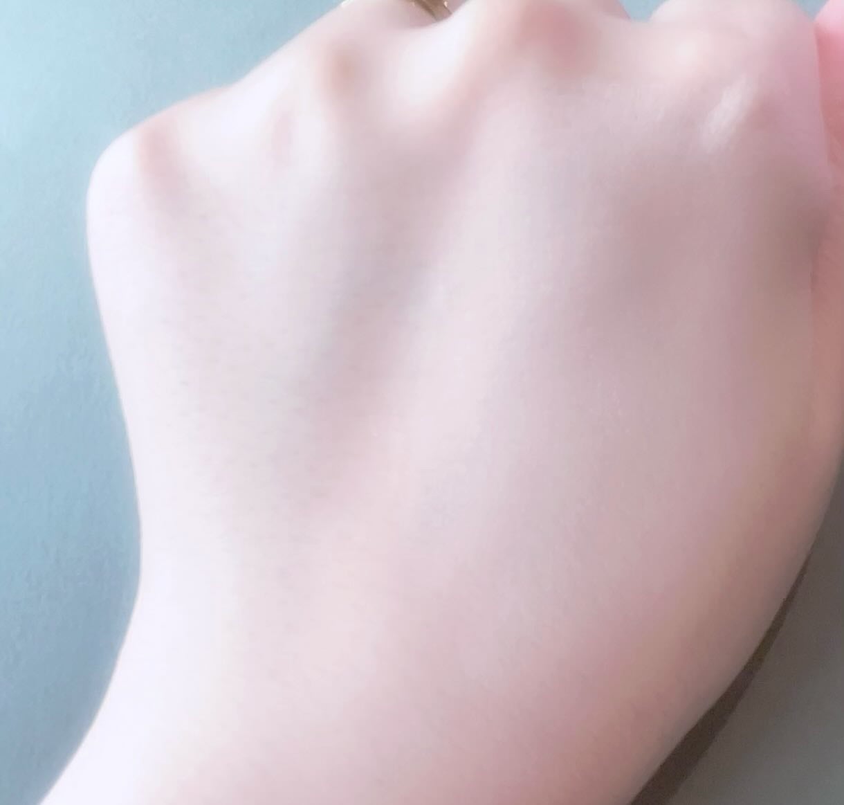 カバーリシャス アルティメット ホワイトクッション モイスチャー/BANILA CO/クッションファンデーションを使ったクチコミ(3枚目)