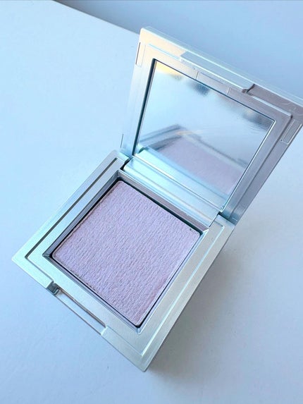 ストロビングフェイスキューブ/TWO SLASH FOUR/ハイライトを使ったクチコミ(4枚目)