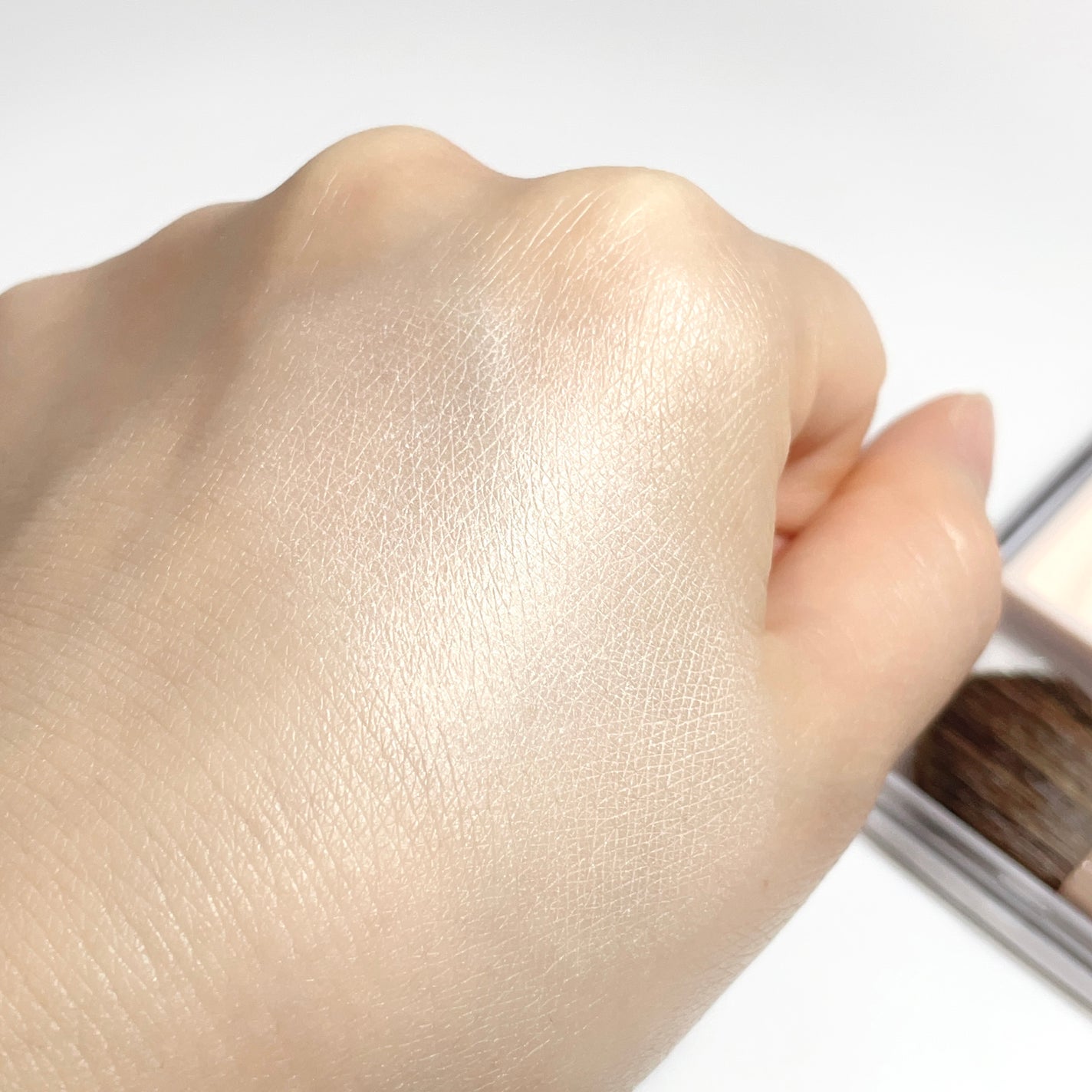 トーンフィルターハイライト/CEZANNE/パウダーハイライトを使ったクチコミ(3枚目)