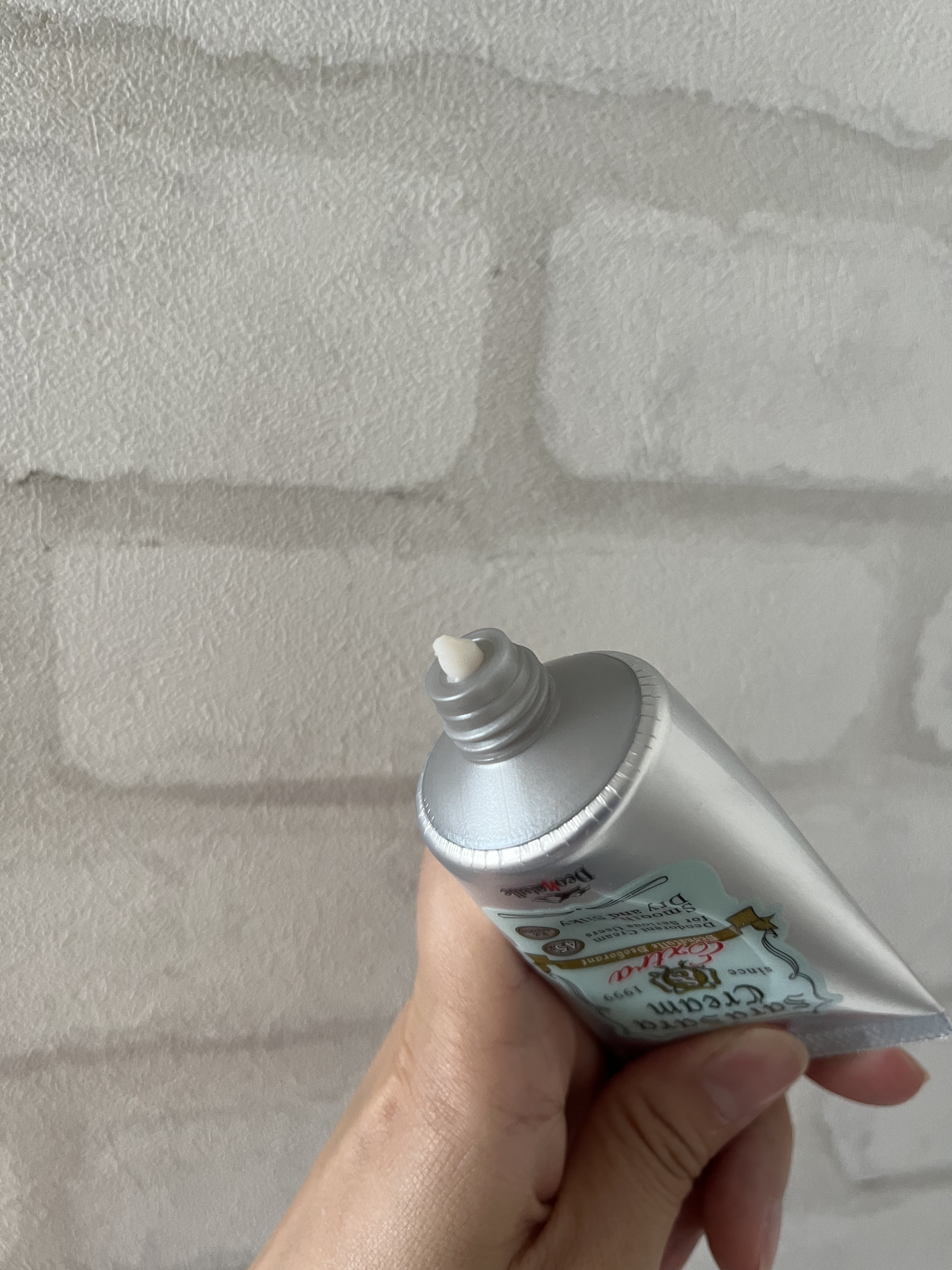 薬用さらさらクリーム/デオナチュレ/デオドラント・制汗剤を使ったクチコミ（2枚目）