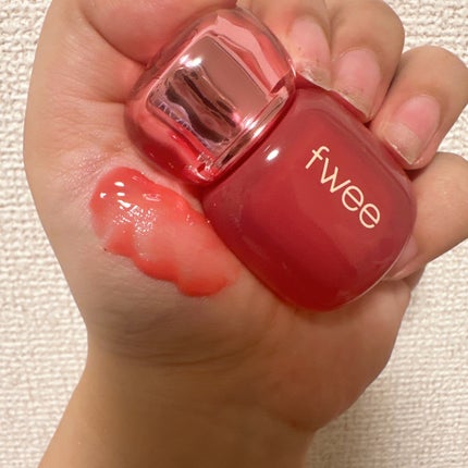 フィー 3Dボリューミングティント/fwee/リップティントを使ったクチコミ(5枚目)