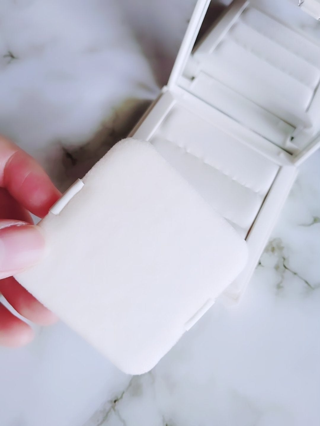 ノートレースシースルーセッティングパウダー/FUNNY ELVES方里/プレストパウダーを使ったクチコミ(3枚目)