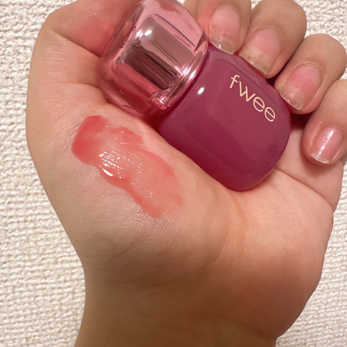 フィー 3Dボリューミングティント/fwee/リップティントを使ったクチコミ(3枚目)