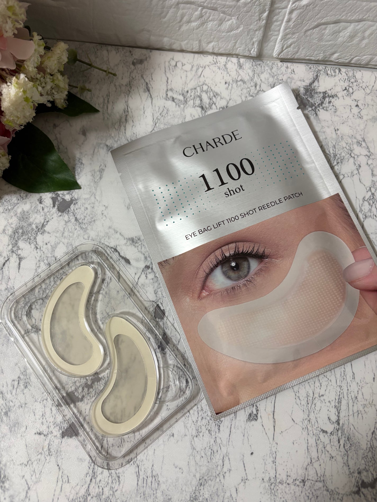 しろこ on LIPS 「目もと集中ケアニードルアイバックリフトをお試しです♪たるみが気..」(3枚目)