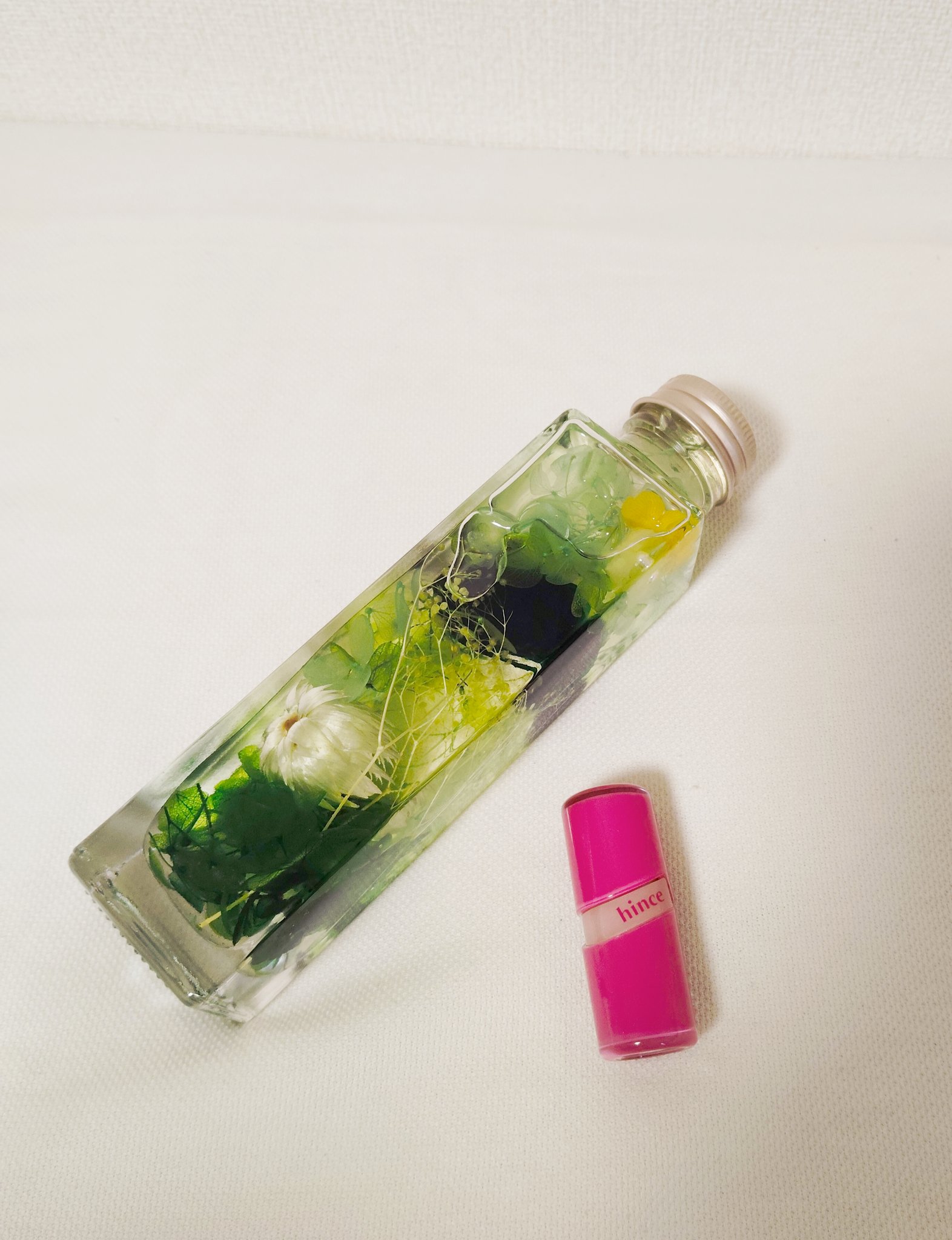 ロウグロウジェルティント R022 ロウ・カレント（ミニ）/hince/リップティントを使ったクチコミ（2枚目）