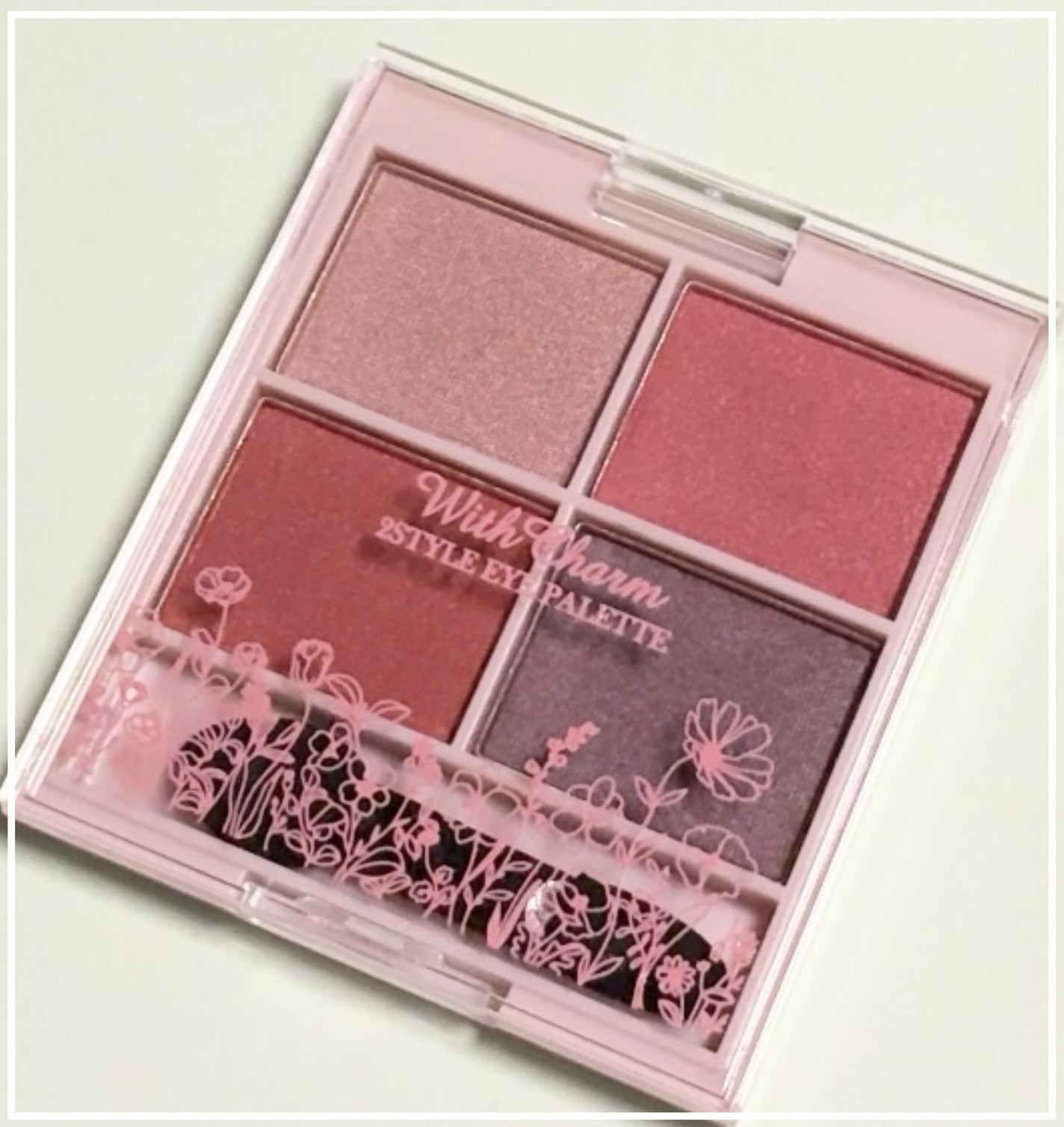 &. Wチャーム アイシャドウ2スタイルカラーパレット/DAISO/アイシャドウパレットを使ったクチコミ(5枚目)