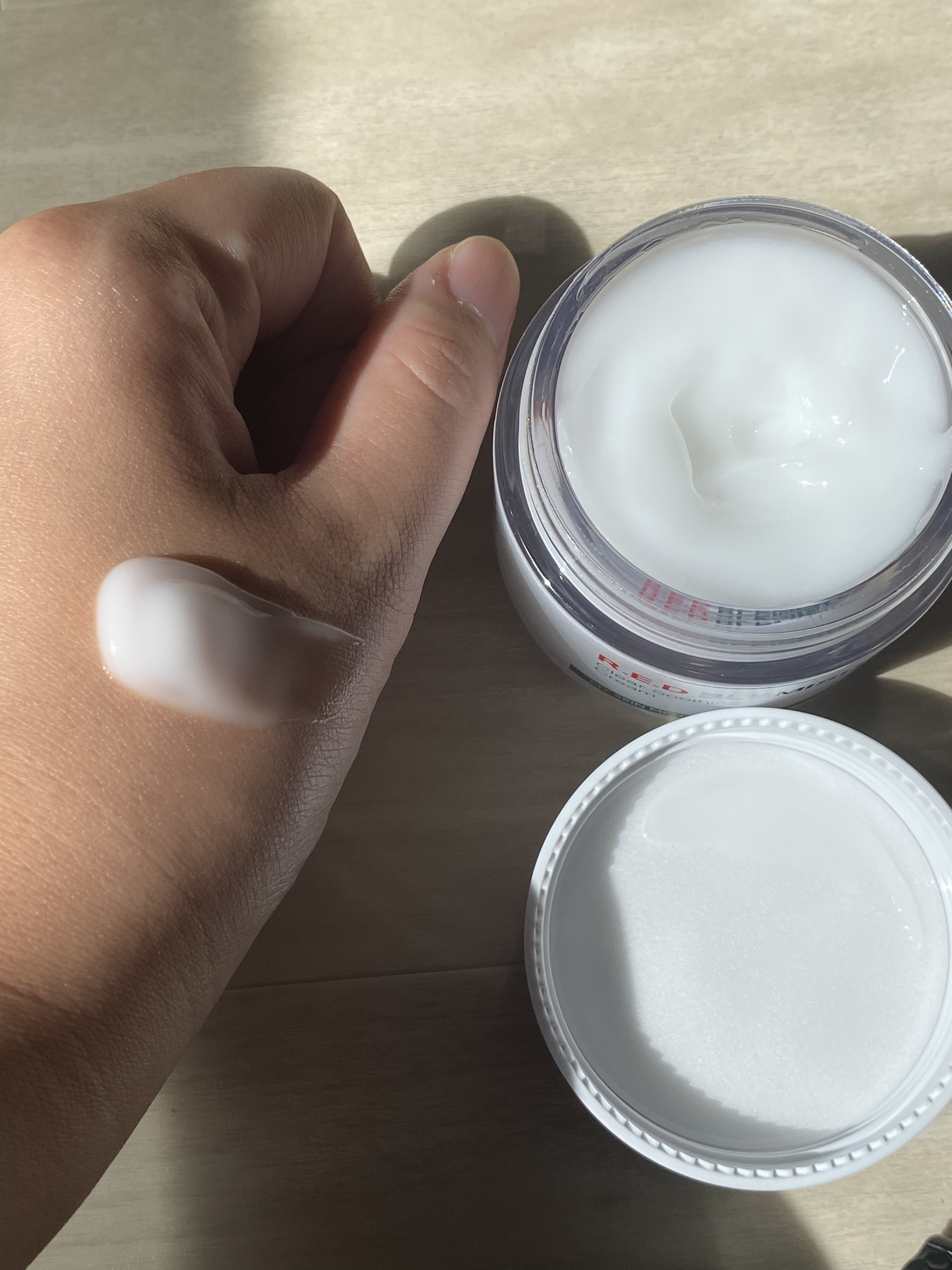 レッドブレミッシュ クリアスージングクリーム/Dr.G/フェイスクリームを使ったクチコミ（2枚目）