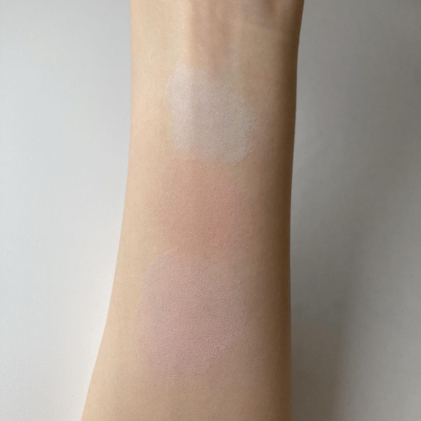 ブラーリング カラー ブラッシュ/SUQQU/パウダーチークを使ったクチコミ(2枚目)