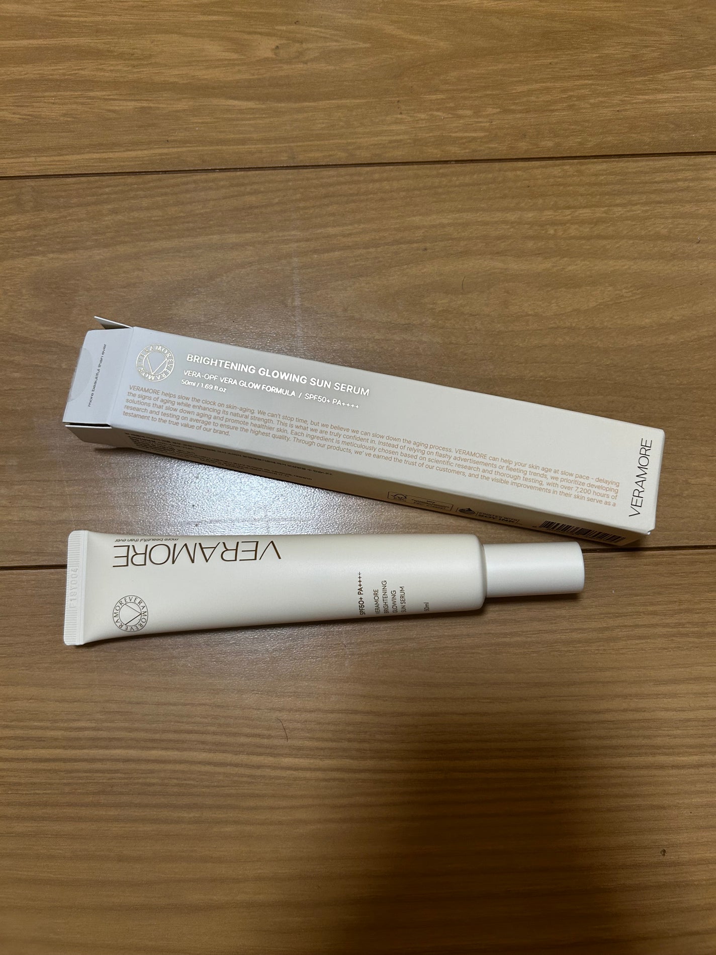 VERAMORE BRIGHTENING GLOWING SUN SERUM/VERAMORE/日焼け止めローションを使ったクチコミ(2枚目)