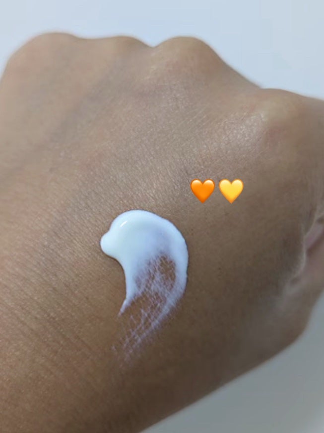 VERAMORE BRIGHTENING GLOWING SUN SERUM/VERAMORE/日焼け止めローションを使ったクチコミ(2枚目)