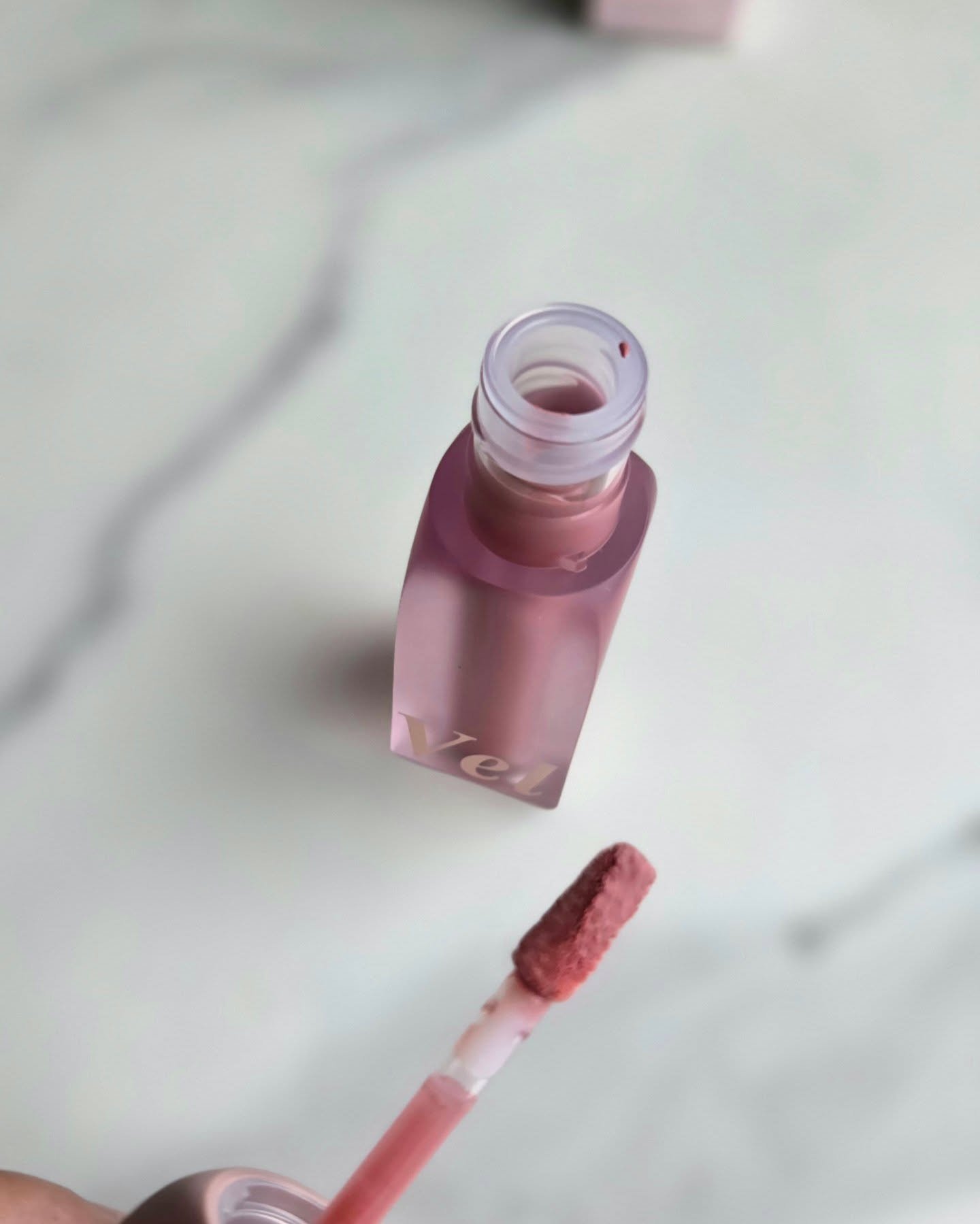 ベルベットヘーズブラッシャー/AGE20’s/リキッドチークを使ったクチコミ（3枚目）