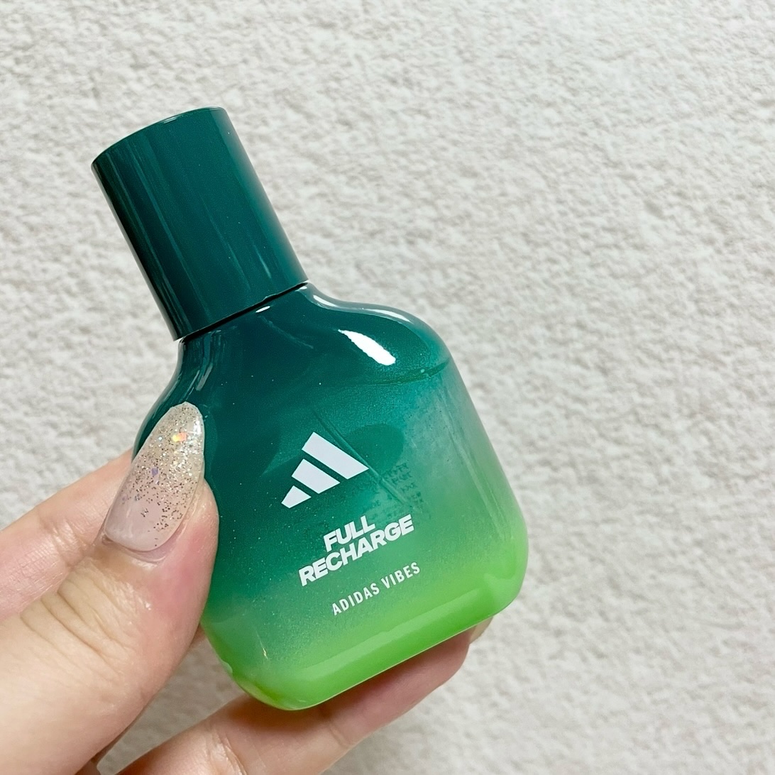 アディダス バイブス オードパルファム フルリチャージ/adidas/香水(その他)を使ったクチコミ（2枚目）
