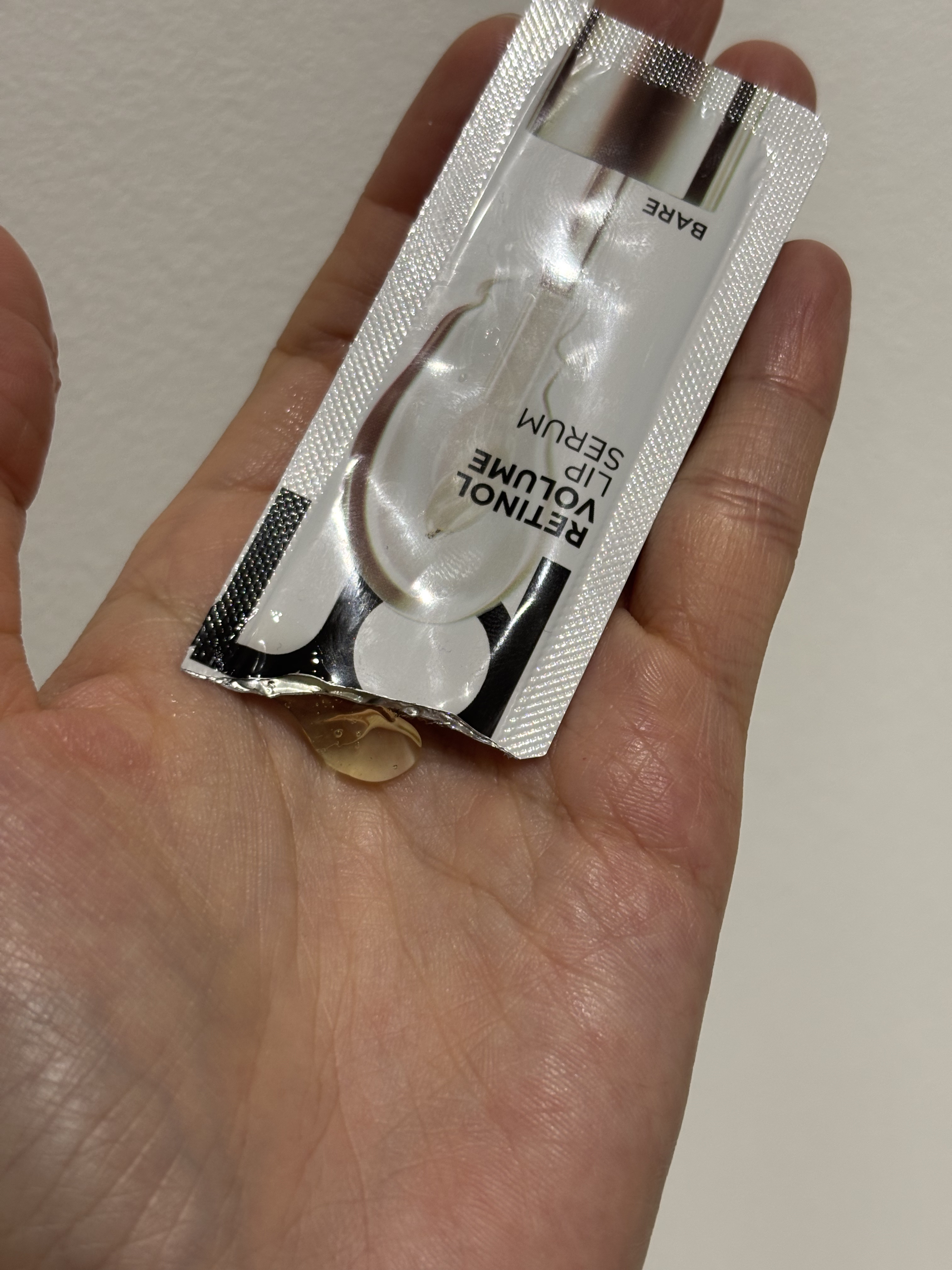 レチノール ボリューム リップセラム/primera/リップグロスを使ったクチコミ（3枚目）