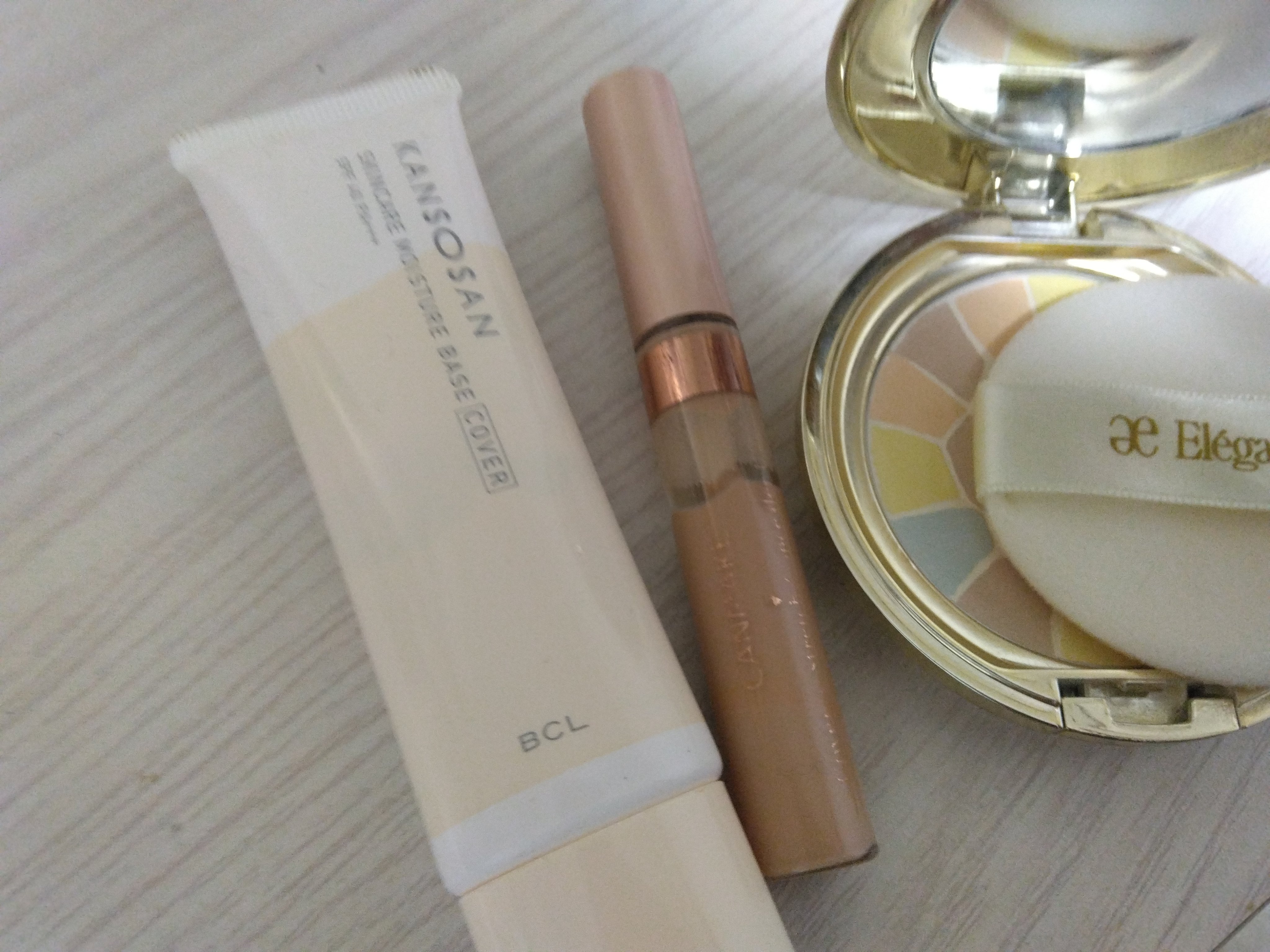 カバー＆ストレッチコンシーラー UV 02 ナチュラルベージュ（新）/キャンメイク/リキッドコンシーラーを使ったクチコミ（1枚目）