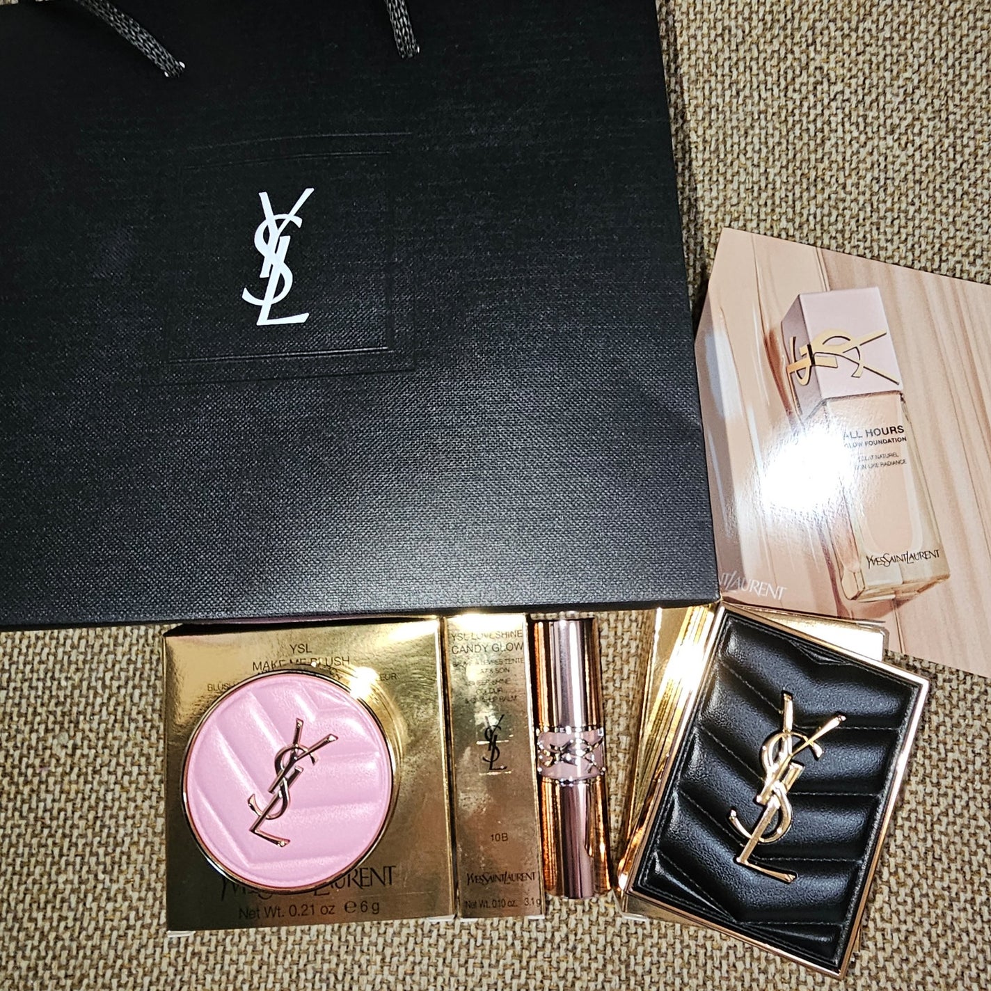 クチュール ミニ クラッチ/YVES SAINT LAURENT BEAUTE/アイシャドウパレットを使ったクチコミ(2枚目)
