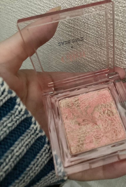 マーブルベイクドハイライター/Glint/パウダーハイライトを使ったクチコミ(3枚目)