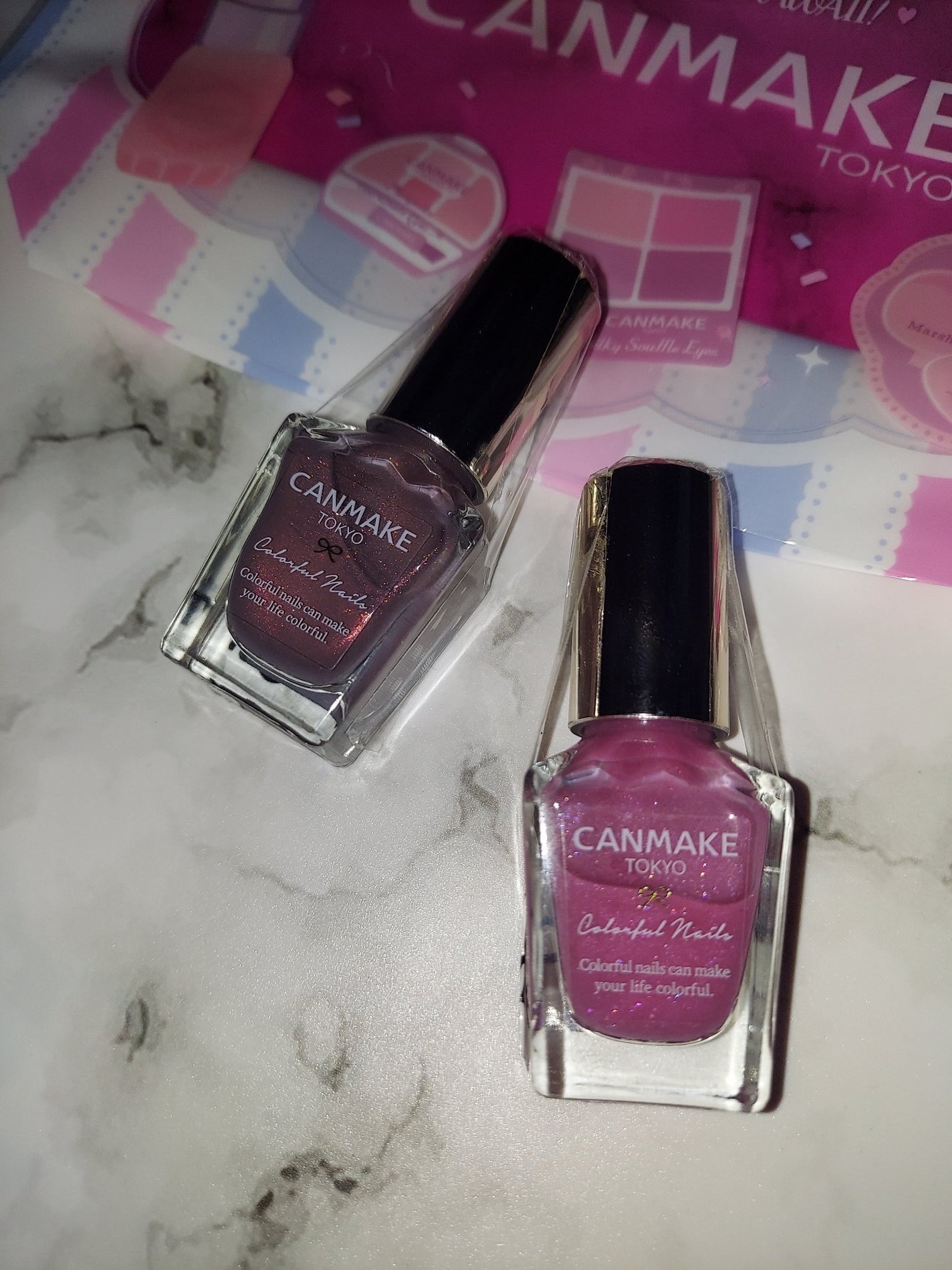 カラフルネイルズ/キャンメイク/マニキュアを使ったクチコミ(2枚目)