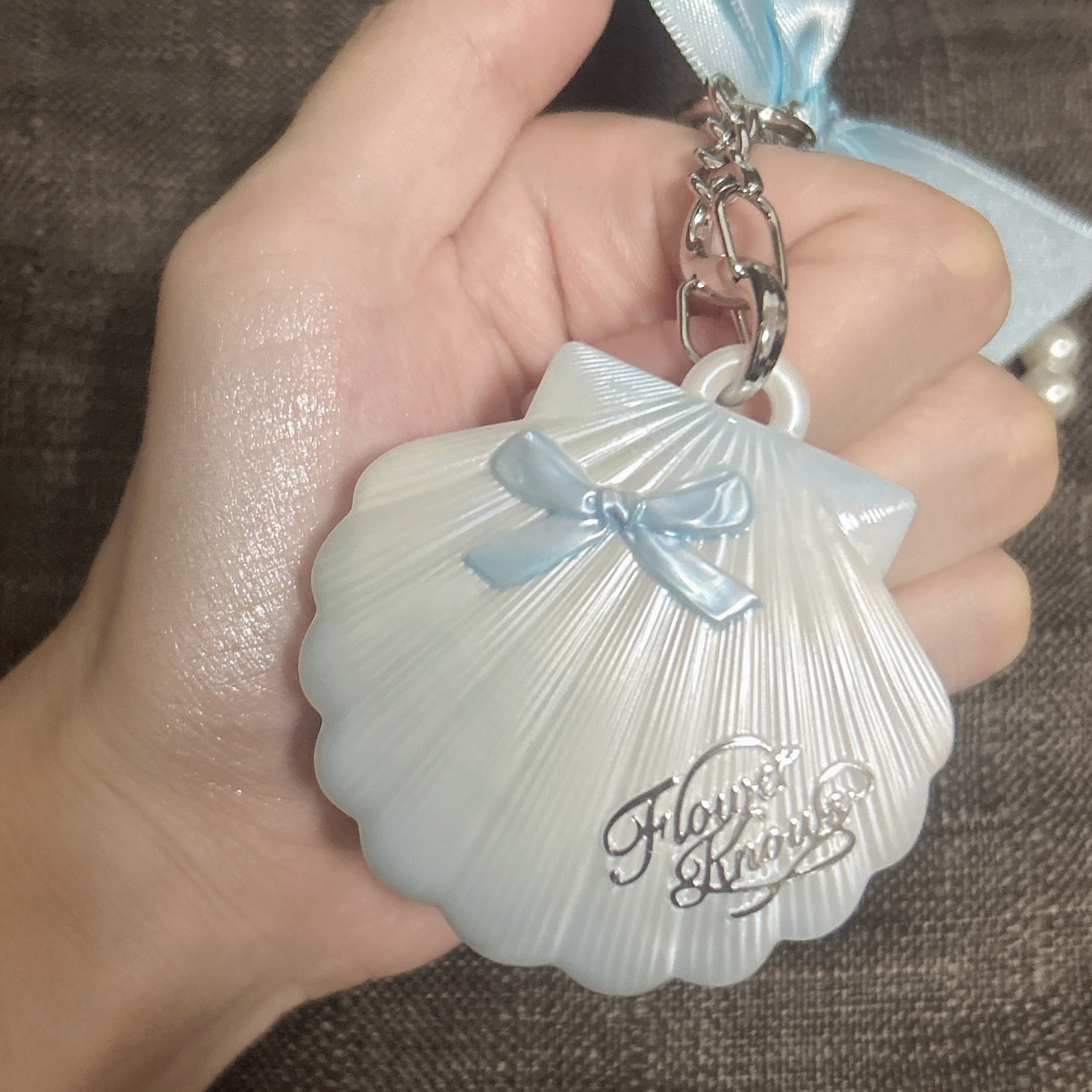 フラワーノーズ シェルジュエルコレクション ハイライターバーム＆チャームセット/FlowerKnows/パウダーハイライトを使ったクチコミ（1枚目）