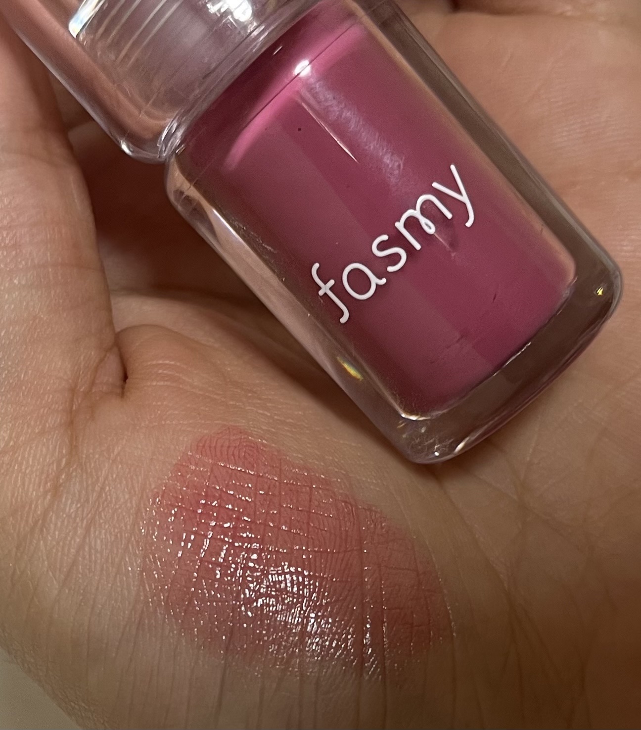 リップティントグロス/fasmy/リップティントを使ったクチコミ（2枚目）