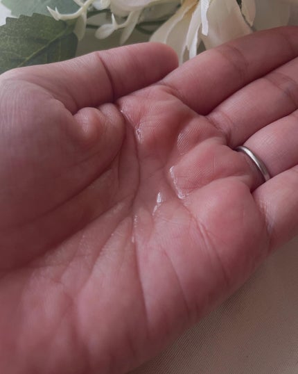 ロウレンス シャイニングスルーヘアオイル リアンマシェリ(レイヤードモイストタイプ)/ロウレンス /ヘアオイルを使ったクチコミ(2枚目)