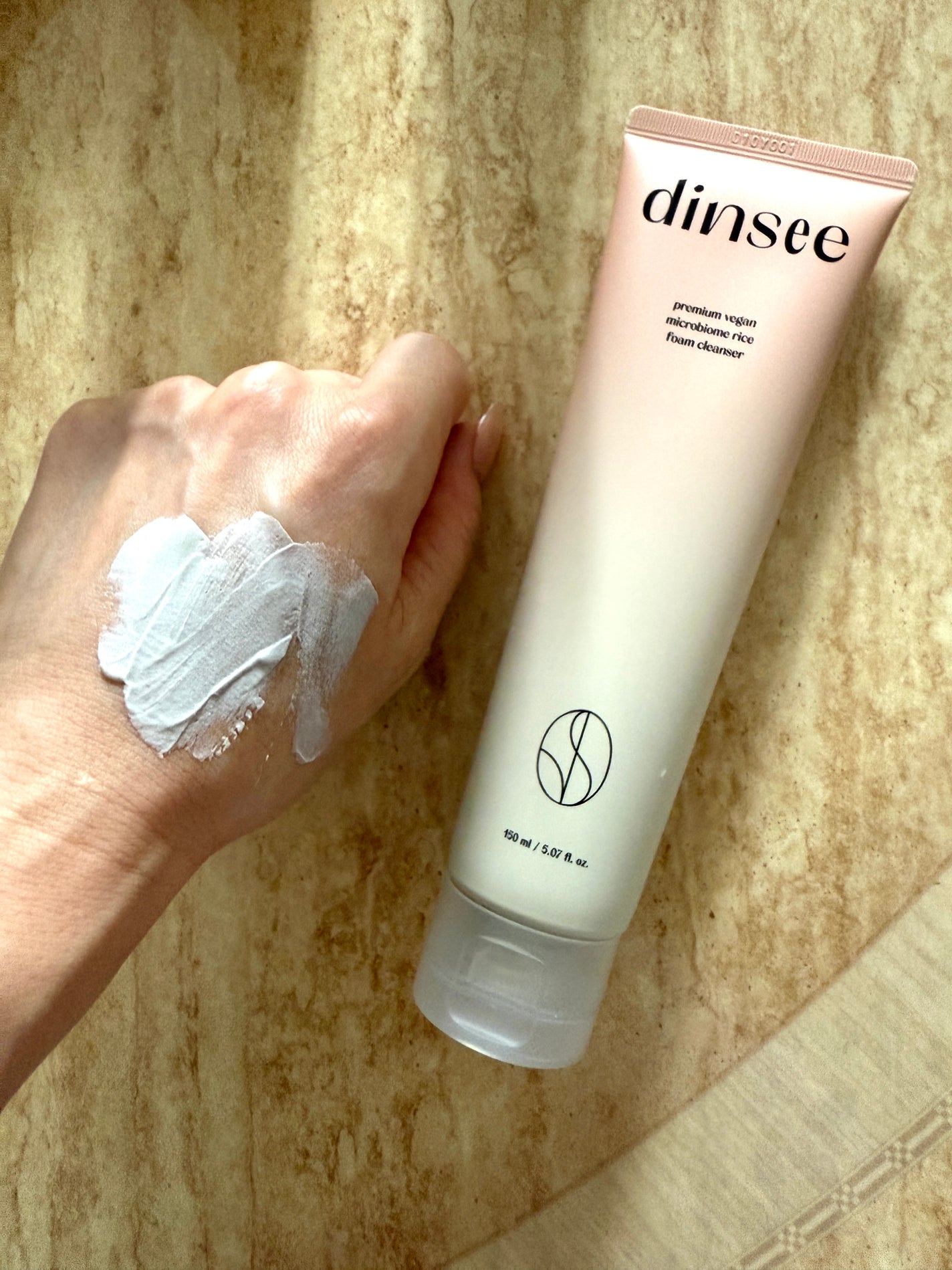 プレミ アムビーガン 弱酸性ヒアルロン酸フォームクレンザー/dinsee/クレンジングクリームを使ったクチコミ(3枚目)
