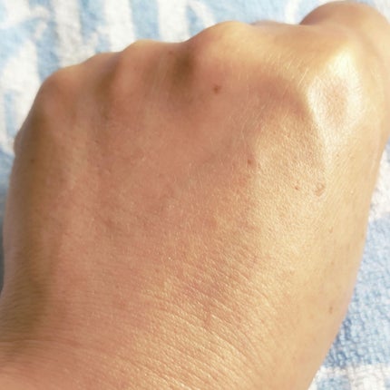 クレ・ド・ポー ボーテ ヴォワールルミヌ/クレ・ド・ポー ボーテ/化粧下地を使ったクチコミ(4枚目)