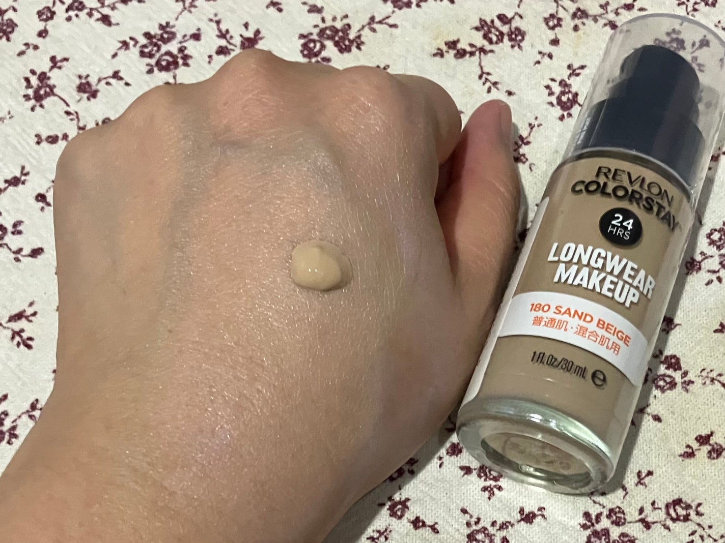 カラーステイ ロングウェア メイクアップ/REVLON/リキッドファンデーションを使ったクチコミ(2枚目)