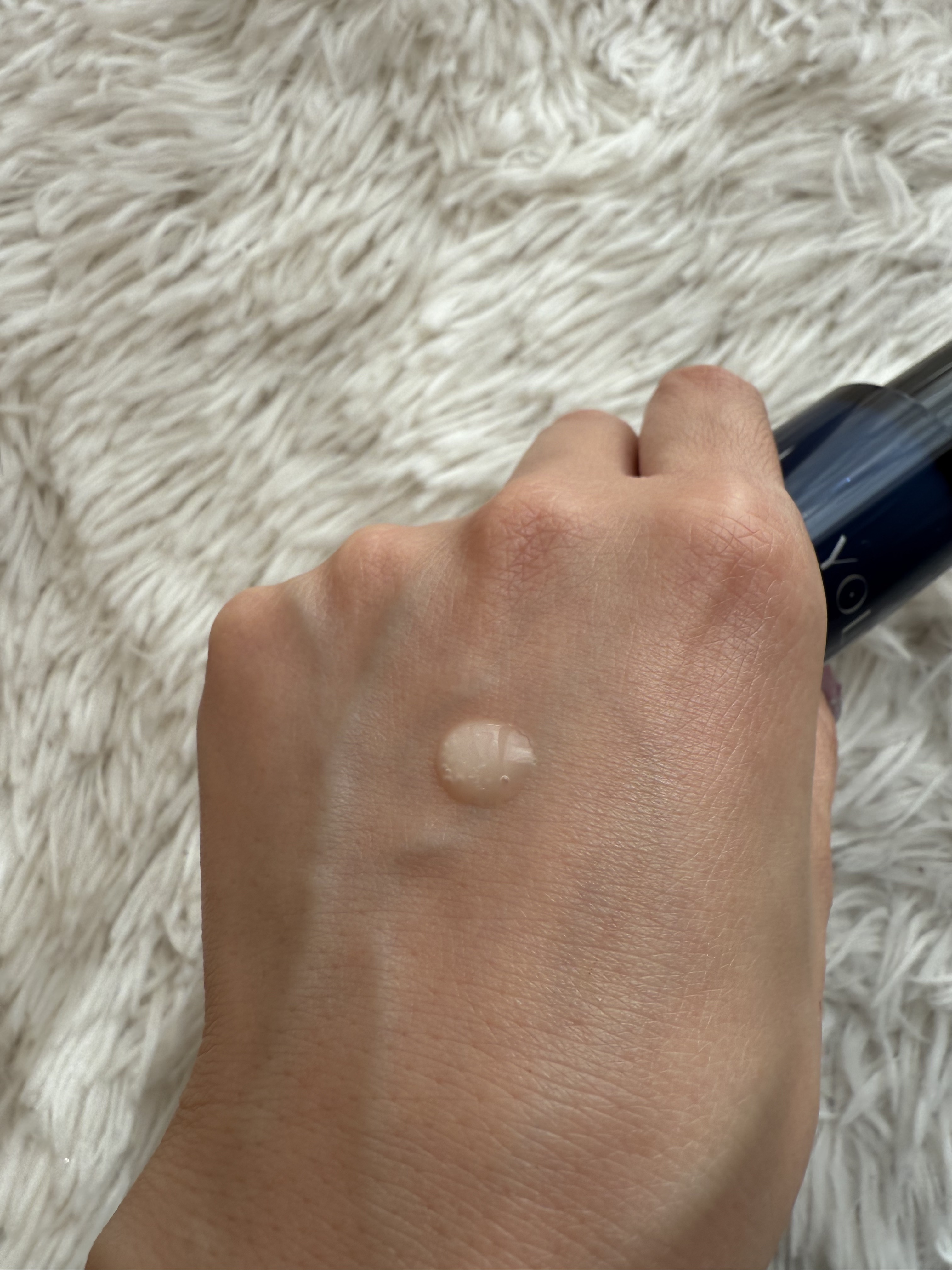 ヨル スキン オーバーナイトセラム モイスト/YOLU/美容液を使ったクチコミ（2枚目）