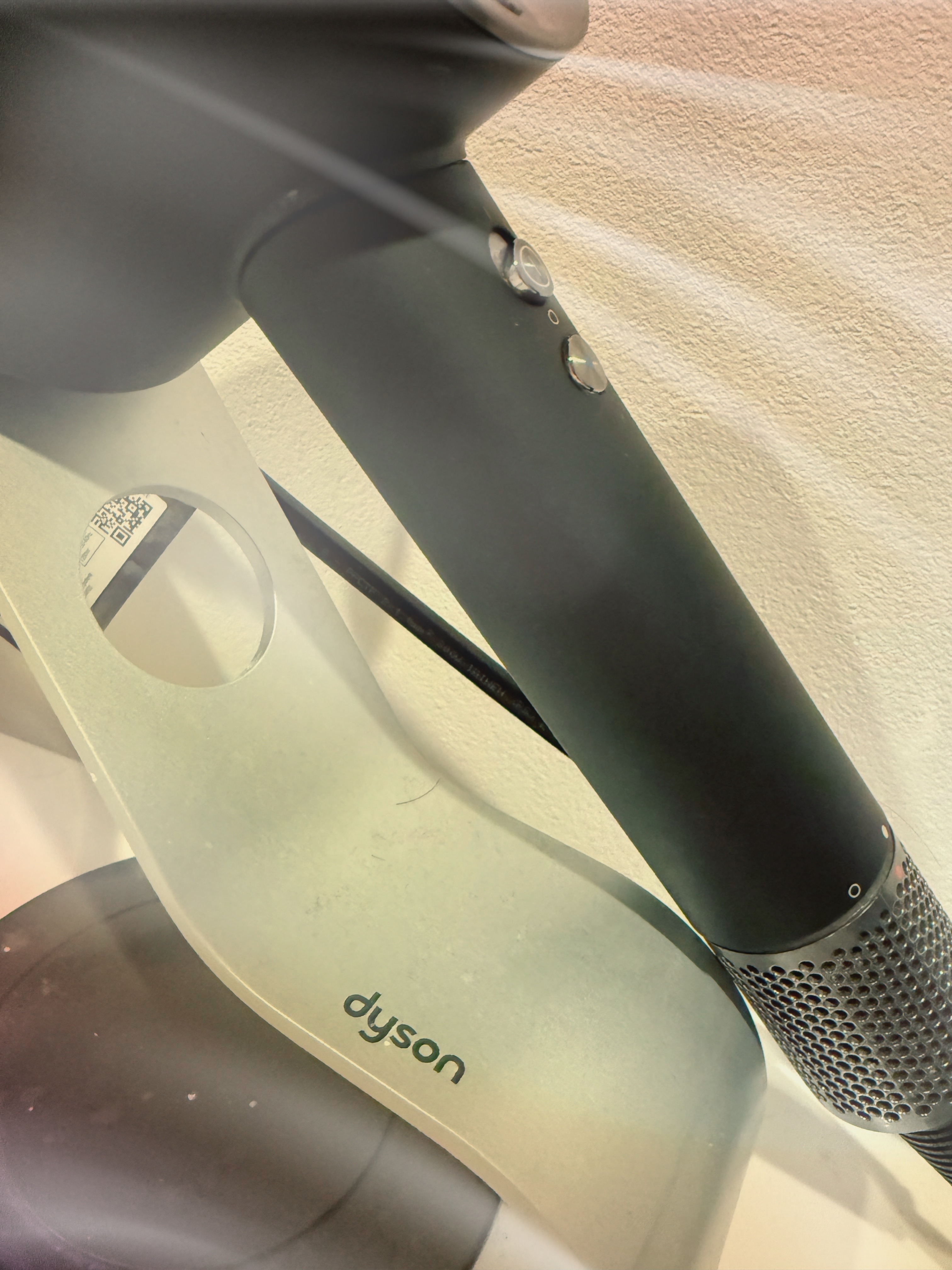 Dyson Supersonic Ionicヘアドライヤー/dyson/ドライヤーを使ったクチコミ（1枚目）