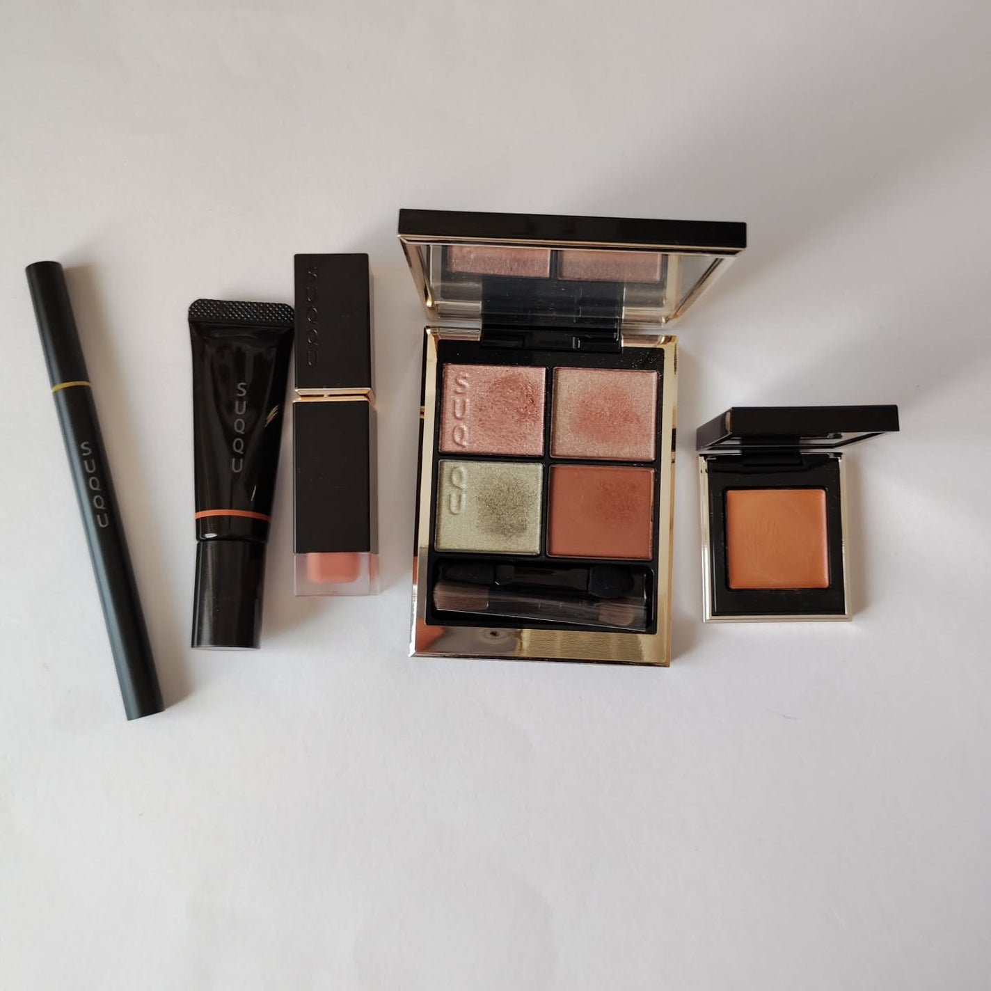 シグニチャー カラー アイズ/SUQQU/アイシャドウパレットを使ったクチコミ(1枚目)