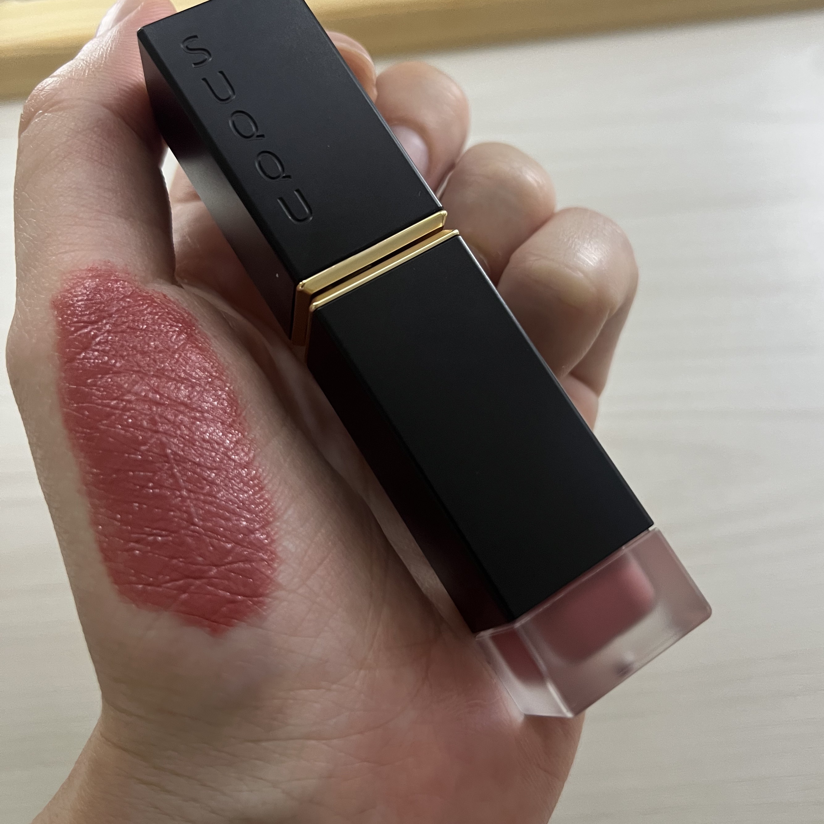 コンフォート リップ フルイド フォグ 09 美躑躅 -BITSUTSUJI/SUQQU/口紅を使ったクチコミ（1枚目）