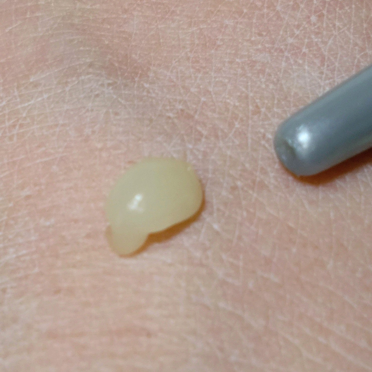 レチノールアイファルトアイバッククリーム/Dr.Melaxin/アイケア・アイクリームを使ったクチコミ（3枚目）