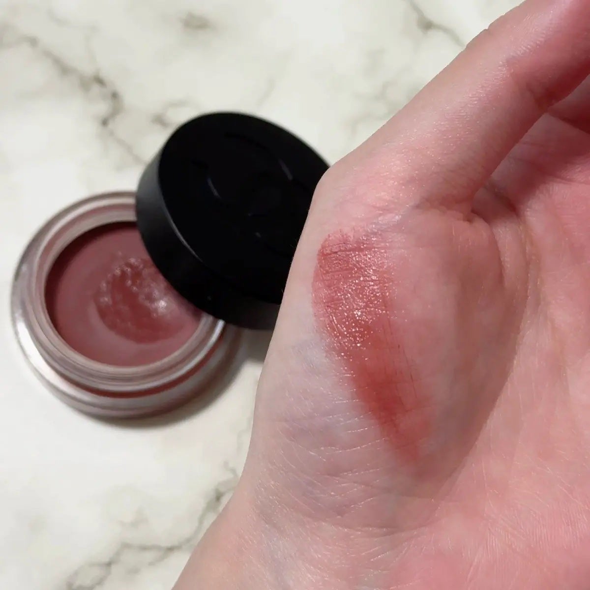 リップ&チーク ボーム N°1 ドゥ シャネル/CHANEL/口紅を使ったクチコミ(2枚目)