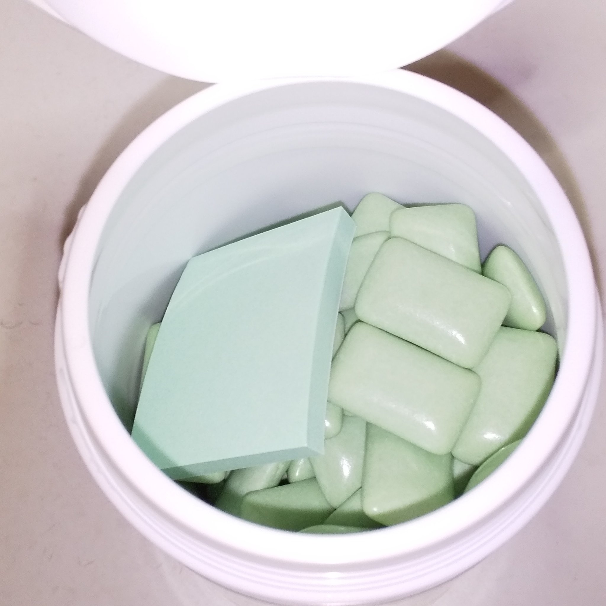 キシリトール・ガム（ライムミント）/ロッテ/食品を使ったクチコミ（2枚目）