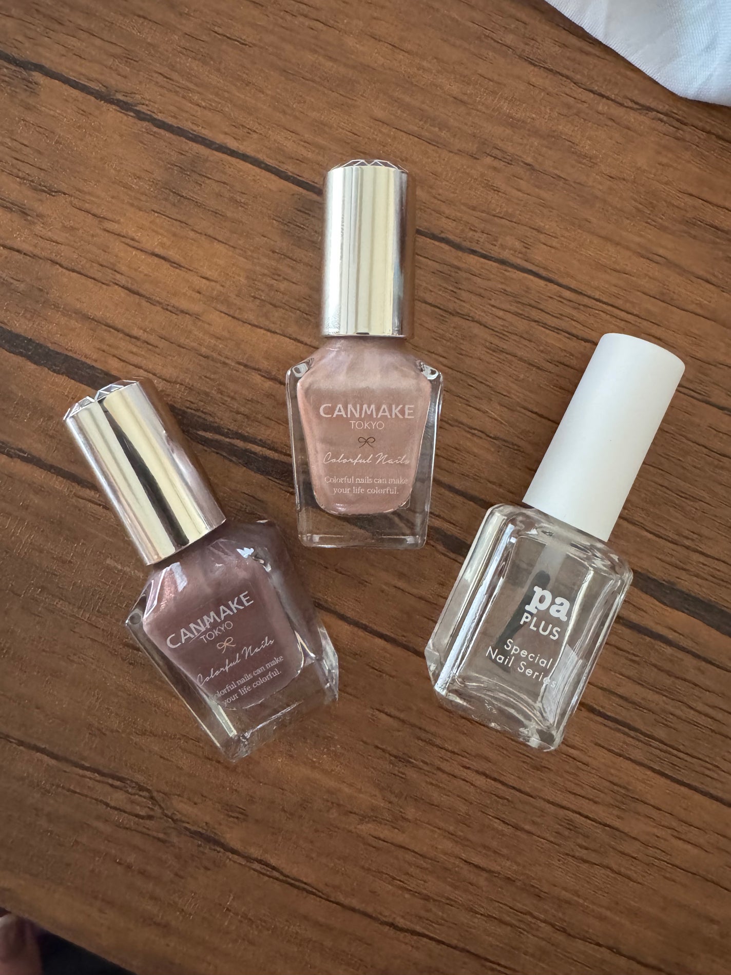 カラフルネイルズ/キャンメイク/マニキュアを使ったクチコミ(1枚目)