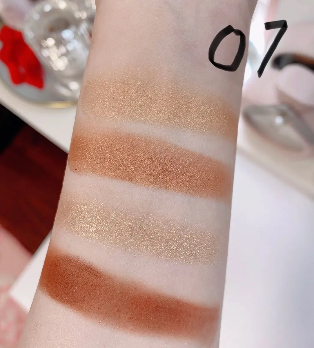 ドレッシーシャドウR/CipiCipi/アイシャドウパレットを使ったクチコミ（2枚目）