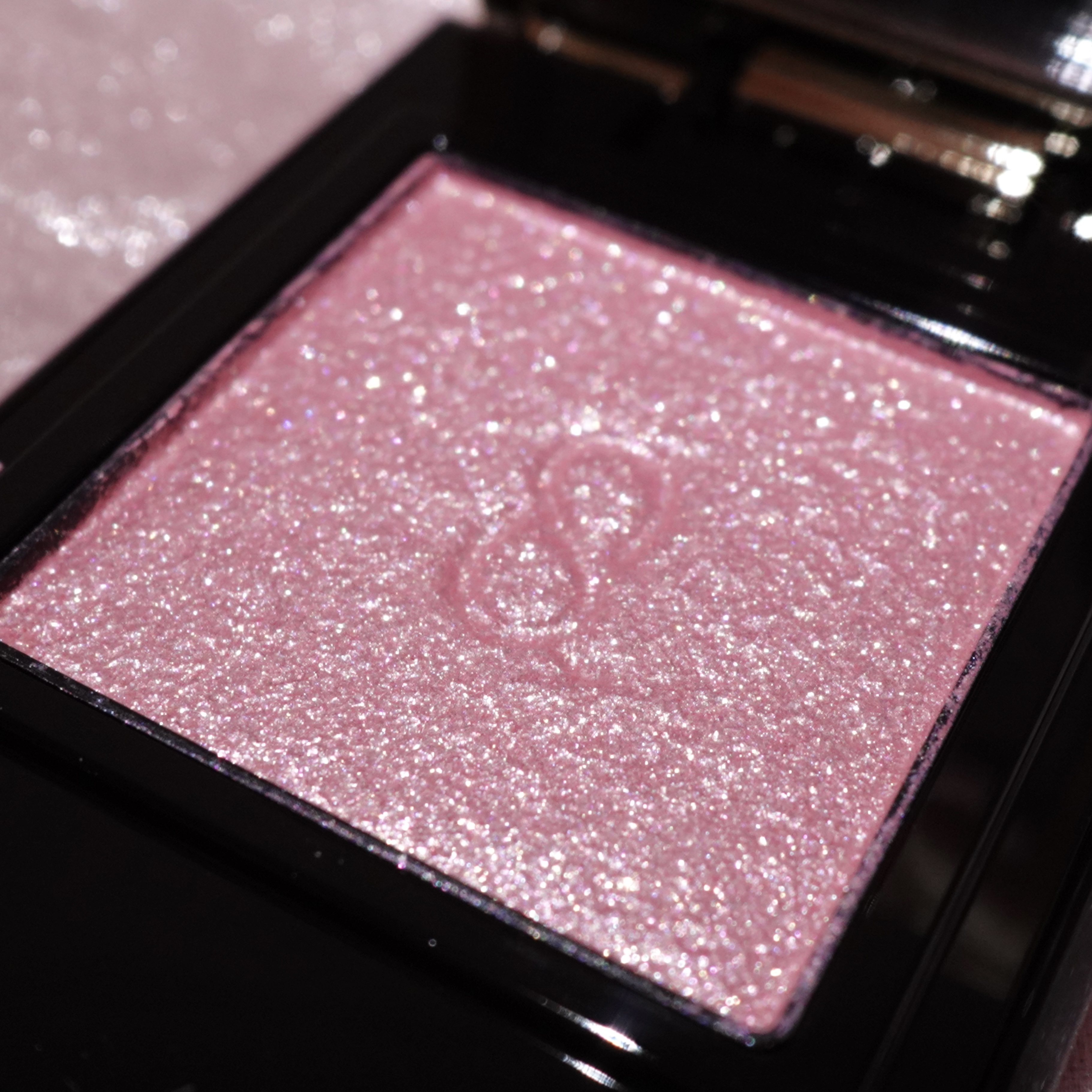 モノ ルック アイズ/SUQQU/単色アイシャドウを使ったクチコミ（2枚目）