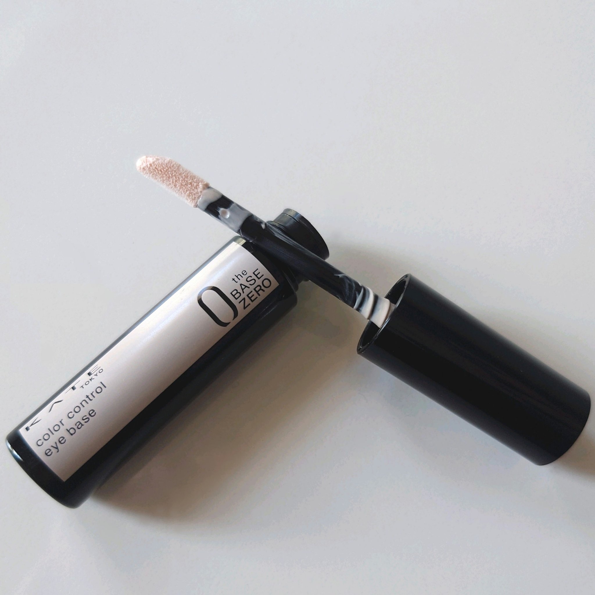 ケイト カラーコントロールアイベース/KATE/アイシャドウベースを使ったクチコミ（3枚目）