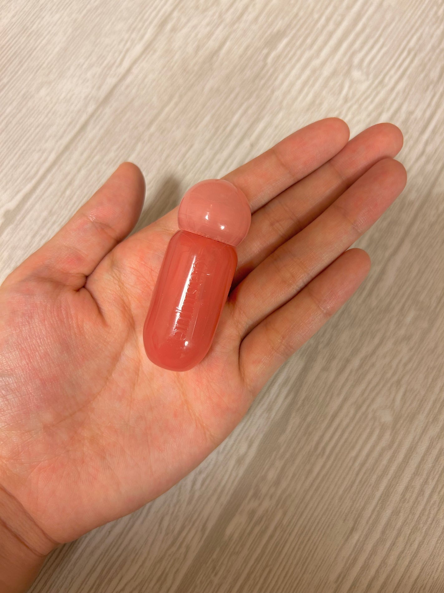 ジューシーデューイグロウティント/dasique/リップティントを使ったクチコミ(4枚目)